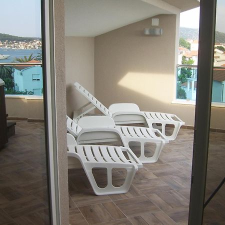 Apartments Villa Erik Rogoznica  Værelse billede