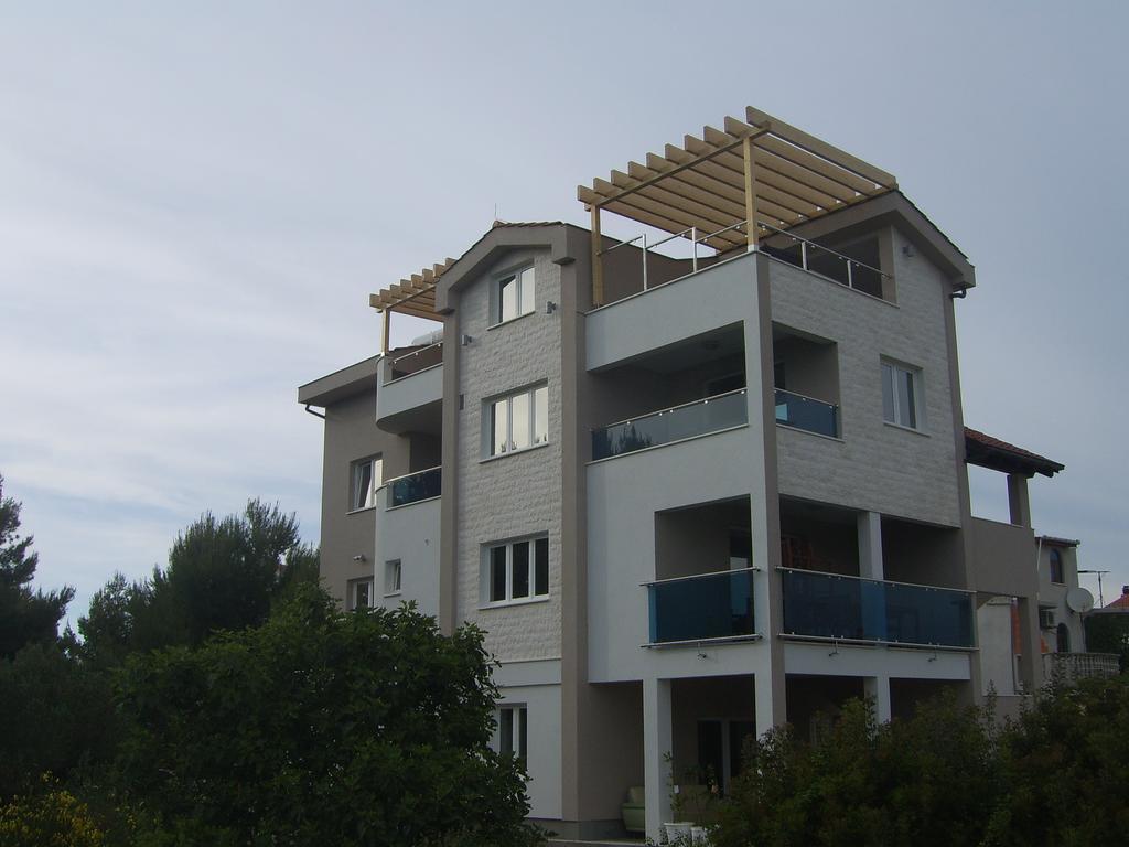Apartments Villa Erik Rogoznica  Eksteriør billede